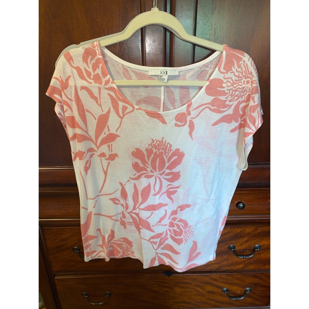 Women’s blouse